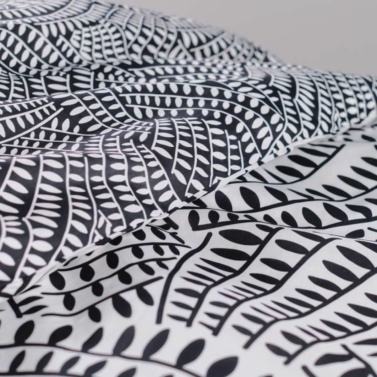 Nordic cover TODAY White Black 240 x 200 cm-1