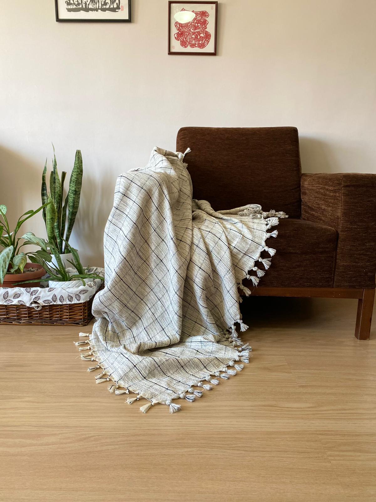 Handwoven cover "Side"-0