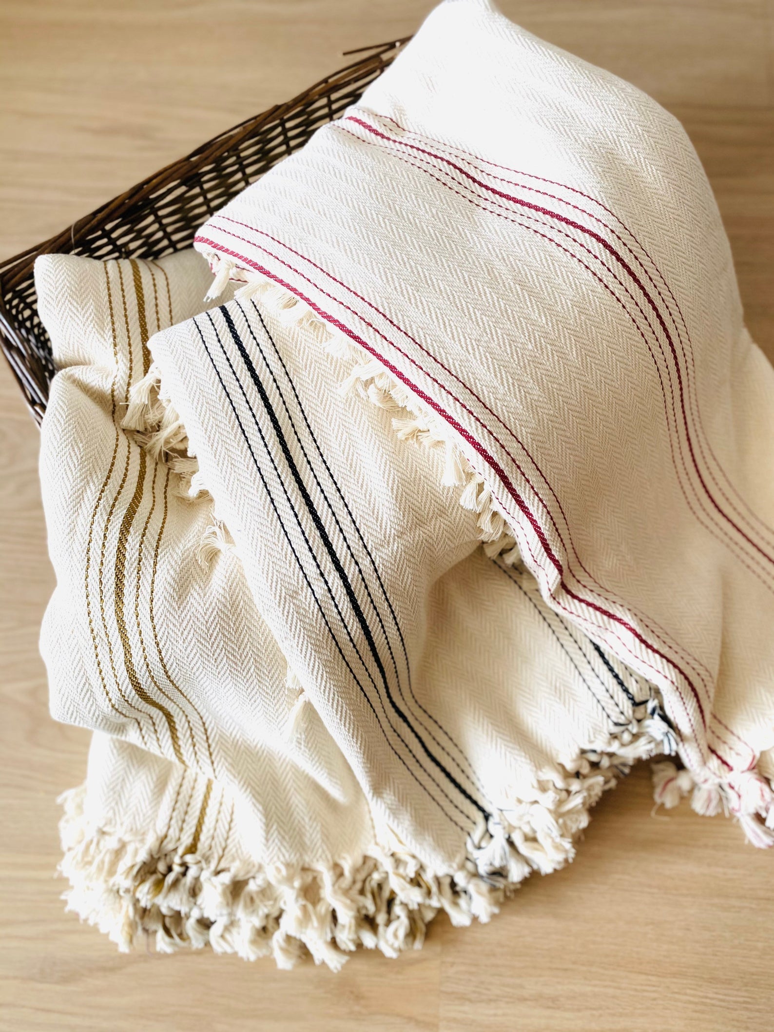 Handwoven cover "Bursa"-1